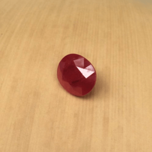 certified pigeon blood red ruby oval 8x7mm 2 carats LSG361