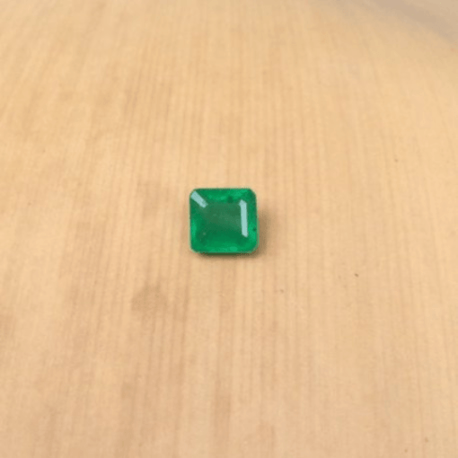 genuine square cut emerald 4mm 0.35 carats LSG859
