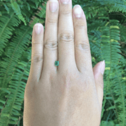 natural loose emerald 4.5x3mm emerald cut 0.30 carats LSG831