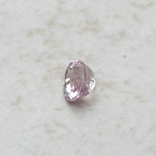 genuine loose salmon pink sapphire 7x5mm oval shape 1.8 carats LSG347