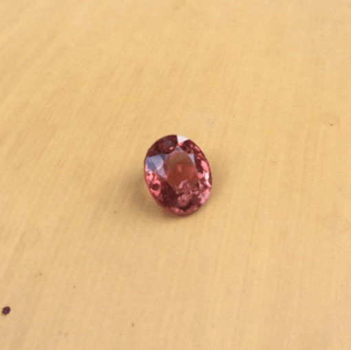 genuine red spinel 6x5mm oval 1 carat loose LSG960