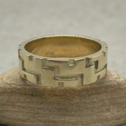Two Toned Man's Wedding Ring with Engraving in 14k Yellow Gold LS5100