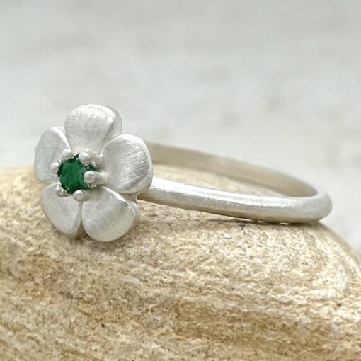May Flower Birthstone Ring Round Emerald in 18k White Gold LS4574